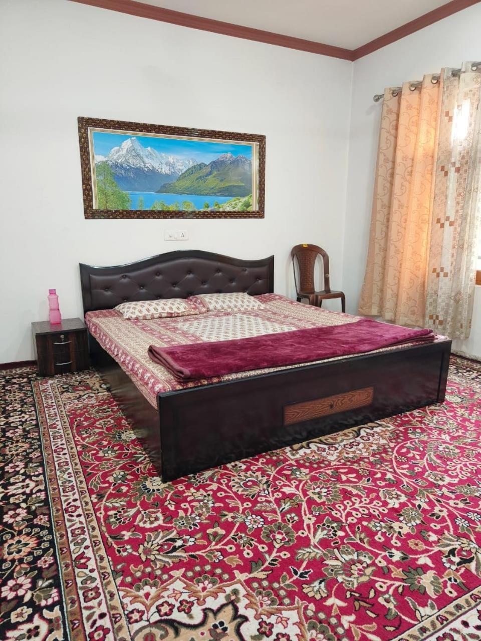 Bed and Breakfast Mir Manzil Срінагар Екстер'єр фото